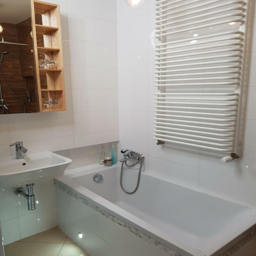 Apartament Zwyciestwa Gliwice Exterior foto